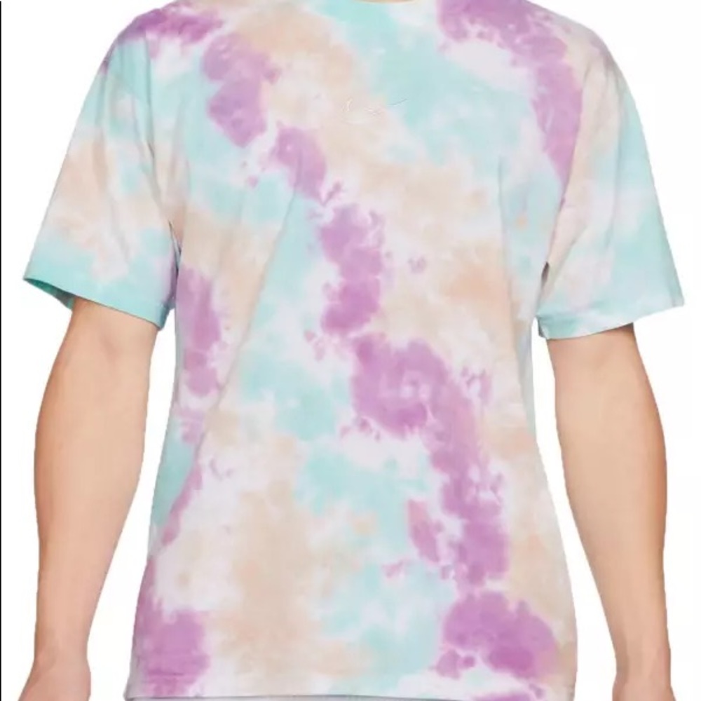 Nike men tee shirt